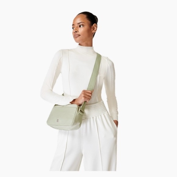 Sweaty Betty Handbags - Sweaty Betty Hands-Free, Sporty Crossbody Bag with Adjustable Straps, Sage
